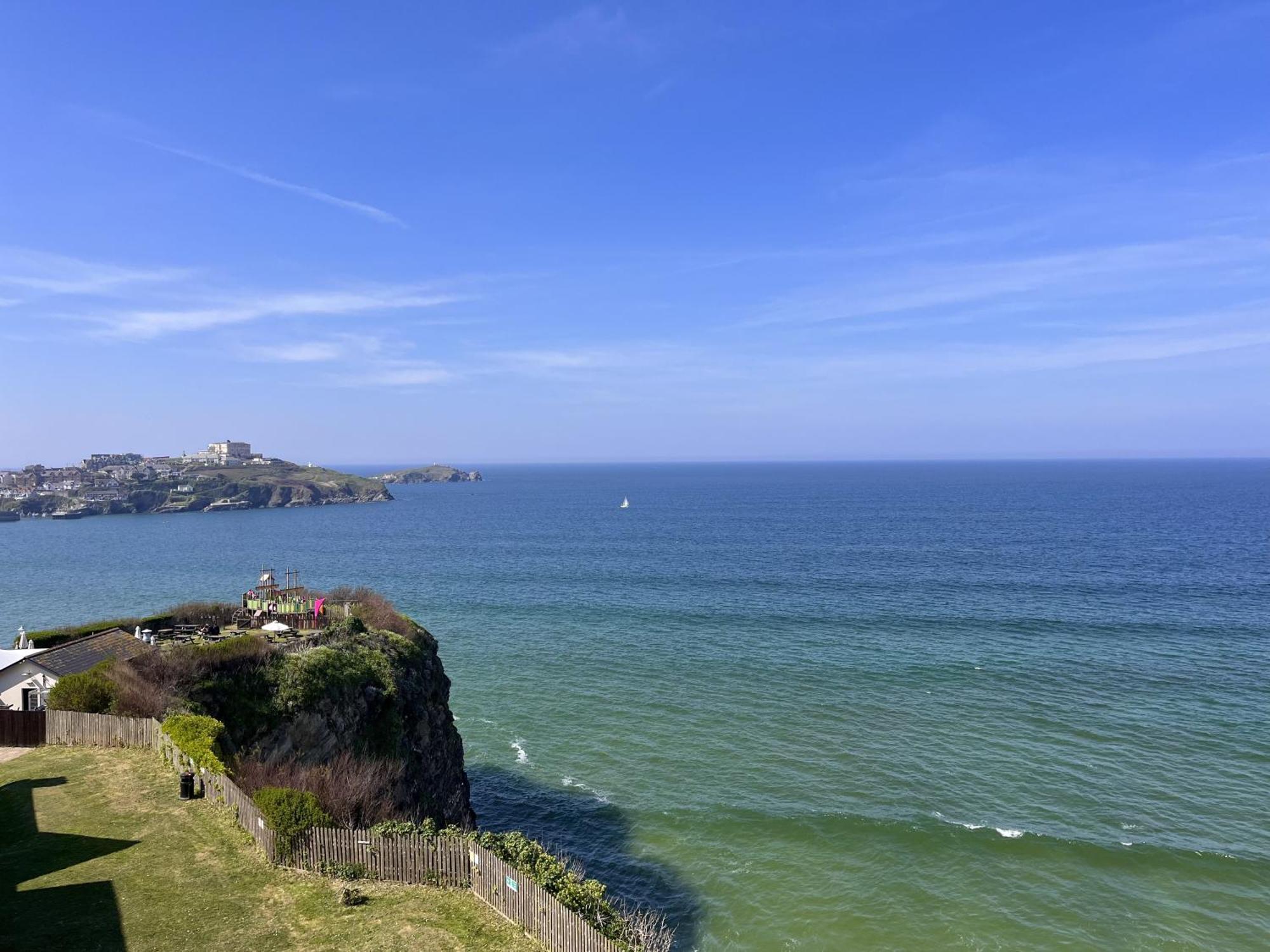 Newquay Rocklands Beach View Extérieur photo